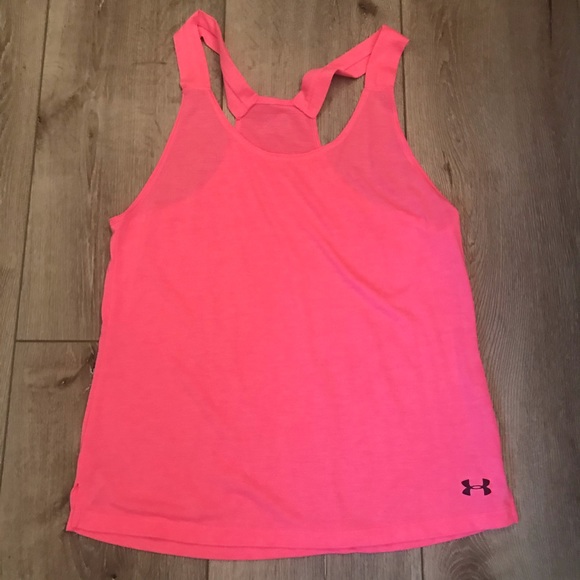 Under Armour Tops - Only worn once! Under Armour workout tank
